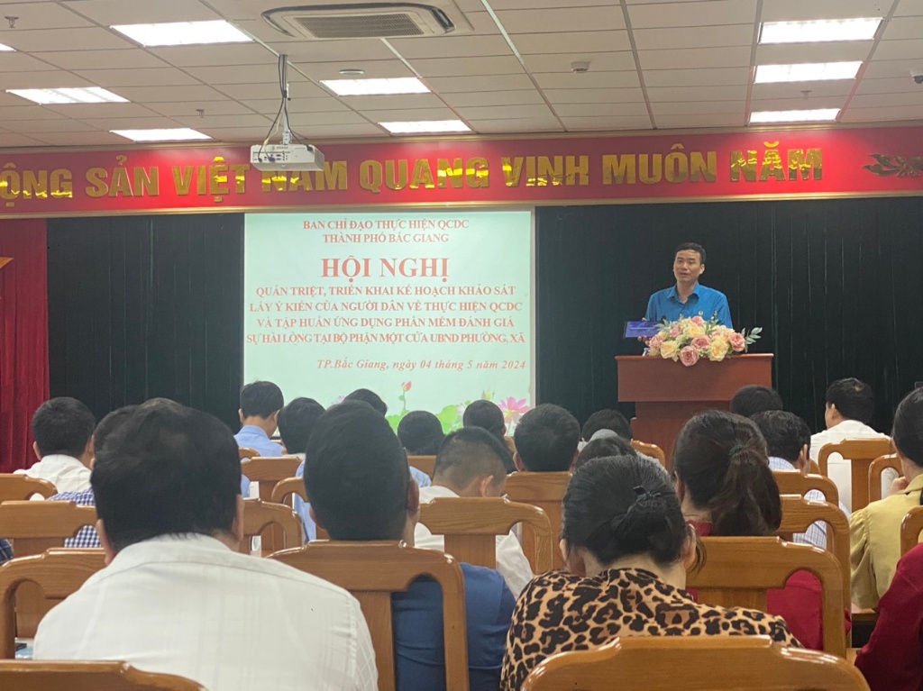 Ban Chỉ đạo thực hiện QCDC ở cơ sở thành phố Bắc Giang  tổ chức Hội nghị tập huấn năm 2024|https://qcdc.bacgiang.gov.vn/ja_JP/chi-tiet-tin-tuc/-/asset_publisher/SUvaAKdUf4CG/content/ban-chi-ao-thuc-hien-qcdc-o-co-so-thanh-pho-bac-giang-to-chuc-hoi-nghi-tap-huan-nam-2024